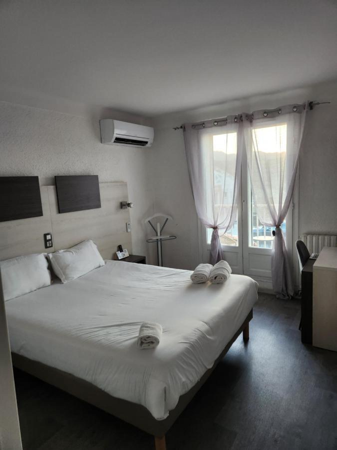 Logis Hotel Restaurant Les Charmettes 아르젤레쉬르메르 외부 사진