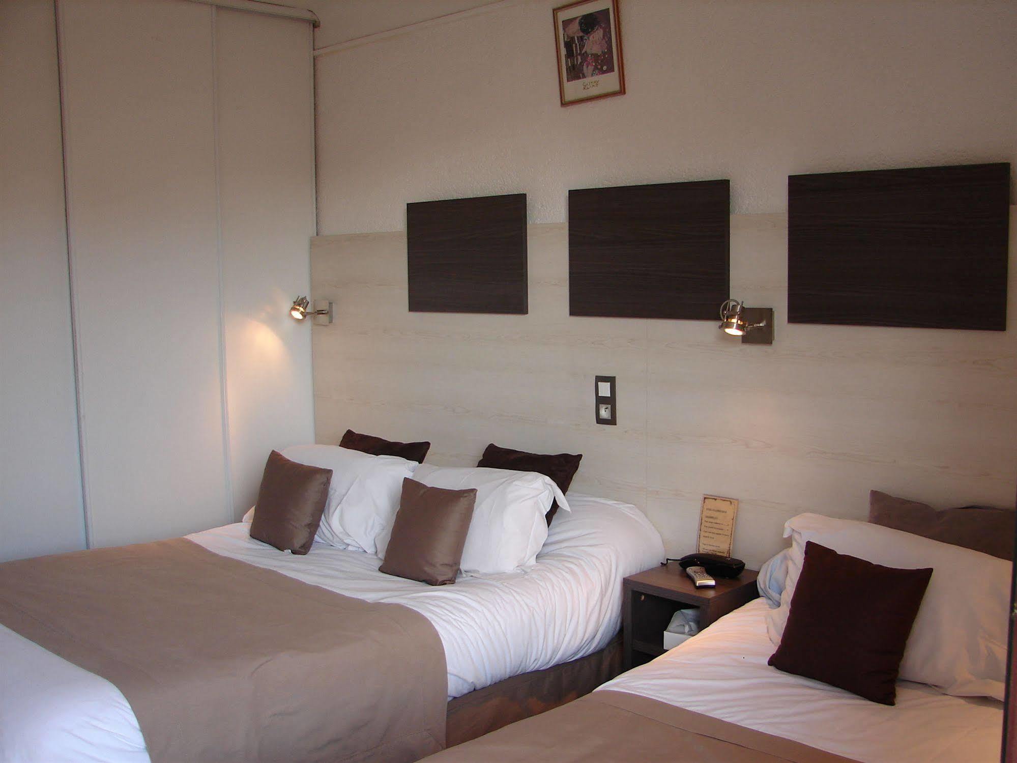 Logis Hotel Restaurant Les Charmettes 아르젤레쉬르메르 외부 사진